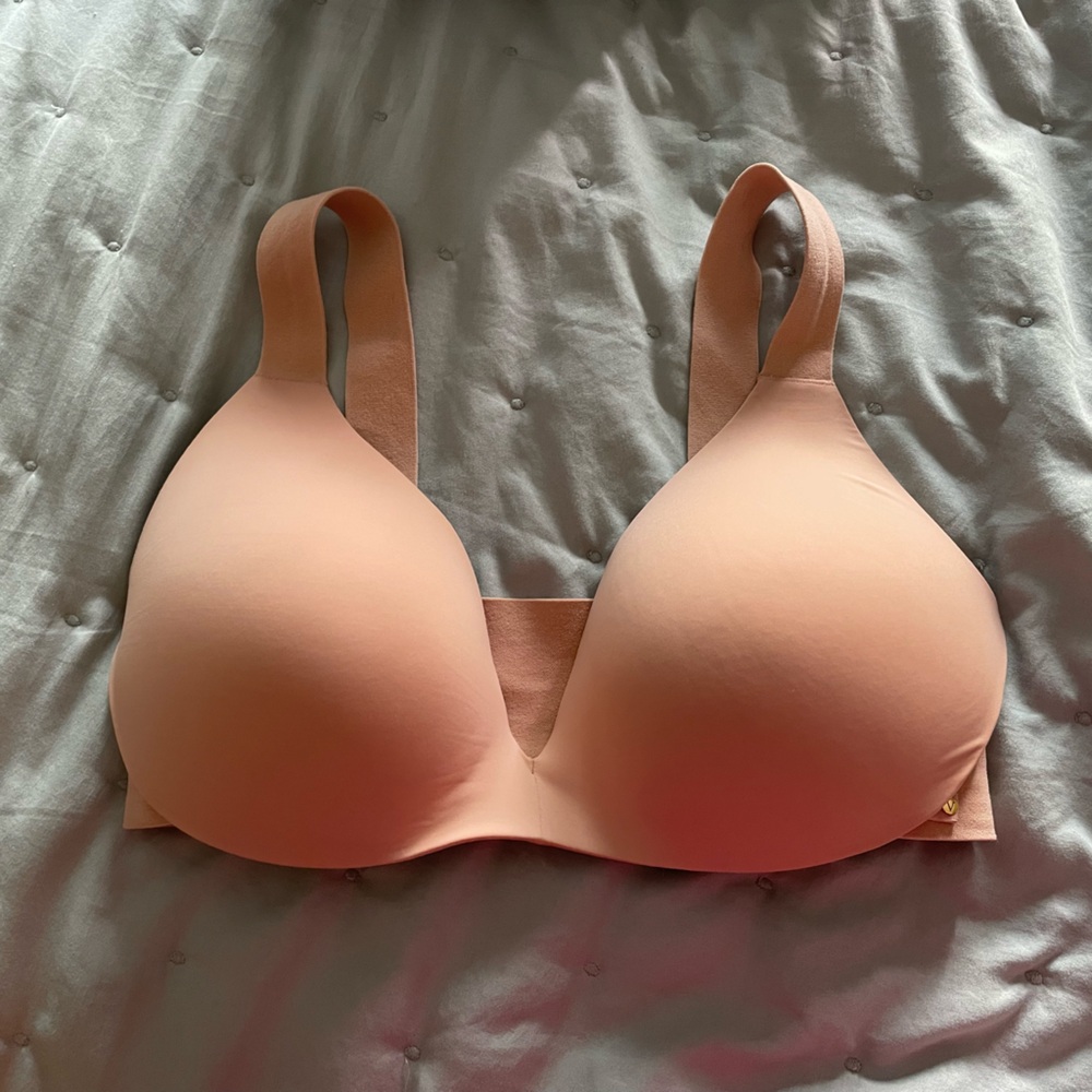 Victoria secret wireless push up